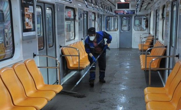 Кличко не выдержал, хочет вернуть метрополитен Киеву: "В городе происходит коллапс"