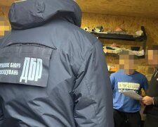 Офіцер ЗСУ робив бізнес на мобілізованих - фото