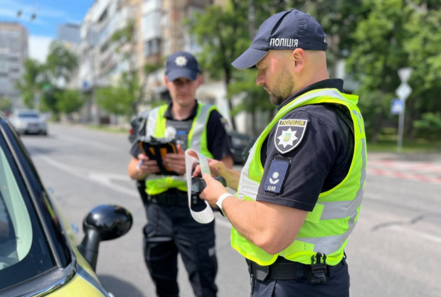В Україні запрацювали нові ПДР – за що тепер почнуть штрафувати водіїв. Фото: Telegram