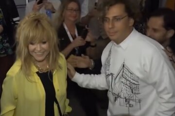 Алла Пугачева і Максим Галкін.  Фото: скріншот YouTube-відео