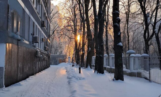 Зима, снігопад, мороз, ожеледиця. Фото: Стіна