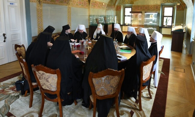 Больше не смогут прихожанам мозги промывать: для священников ввели жесткое ограничение