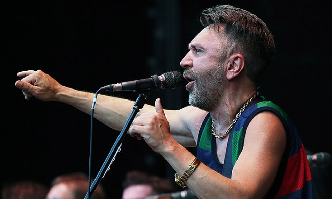 Вдохновило.. Сергей Шнуров посвятил стих митингу в Москве