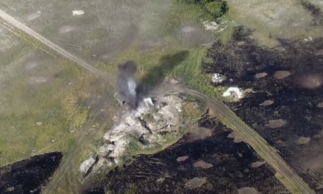 Разбитая техника рф. Фото: скриншот YouTube-видео