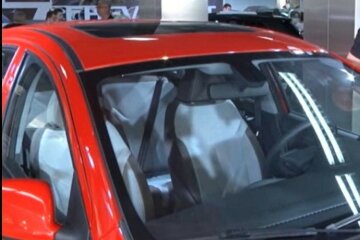 АвтоЗАЗ выпустил новую модель. Фото: скриншот Youtube