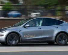 Tesla FSD скандал в Европе: манипуляции со статистикой безопасности