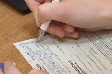 Больничный лист. Фото: скриншот YouTube-видео