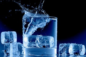 Обнаружены условия, в которых вода не замерзает даже при экстремально низких температурах