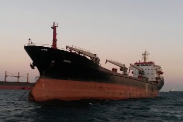 Шторм забросил российский корабль прямиком в Украину: реакция моряков поражает, Путину следует поучиться