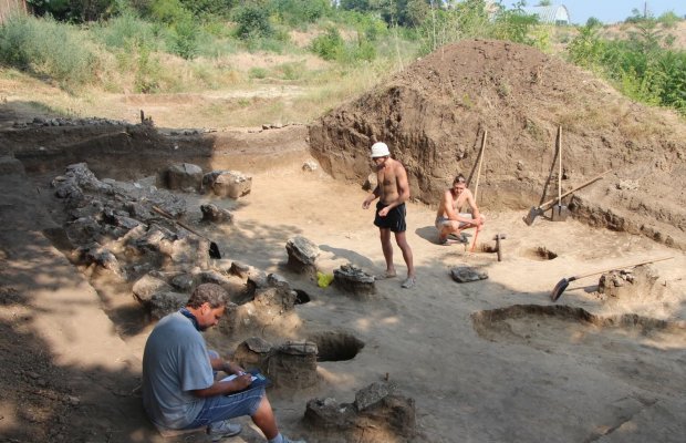 Археологи наткнулись на древнее захоронение на Полтавщине: получили больше вопросов, чем ответов