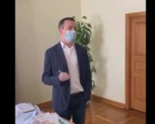 Табачная монополия: как министр экономики занимается лоббизмом - "слуги народа" показали видео