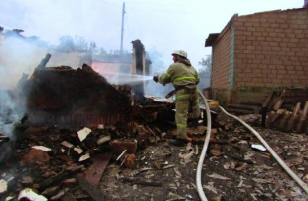 Ликвидация пожара в Гладосово. Фото: скриншот dn.dsns.gov.ua