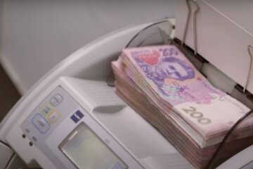 Звучить як казка: скільки українців отримають пенсію у 10000 грн уже у січні