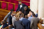 Давид Арахамия во время голосования за снятие моратория на продажу земли