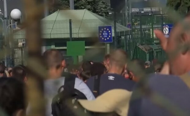 Венгрия закрывает границы для Украины. Фото: ТСН, скрин