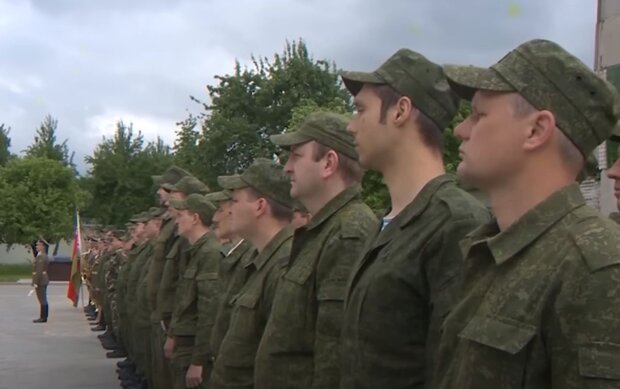 Військові у Білорусі. Фото: скріншот YouTube-відео