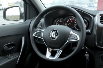 Renault. Фото: скриншот Youtube-видео