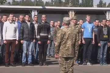 Мобилизация в Украине. Фото: скриншот YouTube-видео