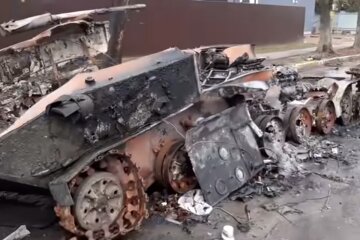 Разбитая техника рф. Фото: скриншот YouTube-видео