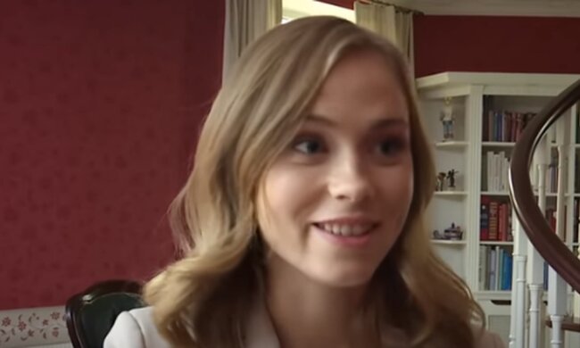 Анна Кошмал. Фото: скриншот YouTube