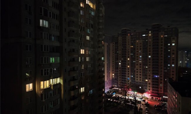 Правительство вводит чрезвычайные положения в энергетике: будут послабления в комендантском часе, а дальше готовьтесь