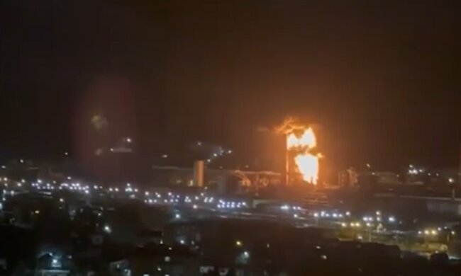 Пожежа на нафтобазі в Туапсе. Фото: скрін відео ТСН