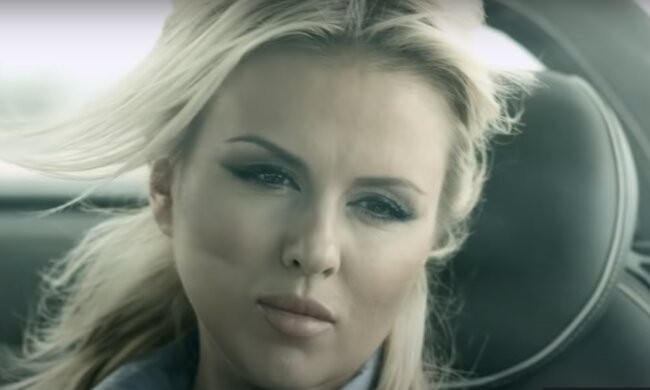 Анна Семенович. Фото: скриншот YouTube