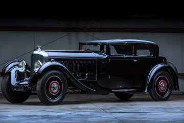 Bentley. Фото: Auto Vercity