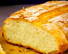Такой даже в модных пекарнях не найти: как испечь вкуснейший хлеб в духовке