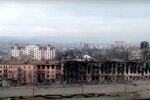 Маріуполь після атаки рашистів. Фото: YouTube, скрін