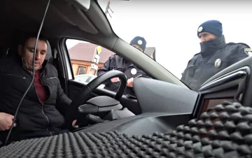 Национальная полиция Украины. Фото: скриншот YouTube-видео.