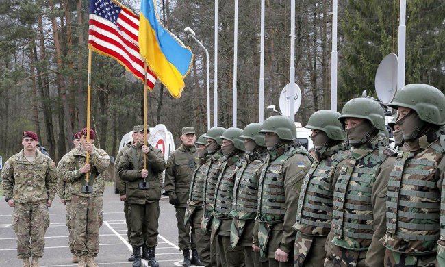 Армия США и Украины. Фото: blogbaster.livejournal