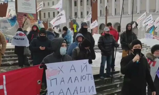 Протест на Майдане. Фото: скриншот Youtube-видео