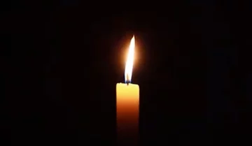 Свеча скорби. Фото: скриншот YouTube-видео