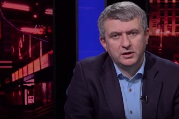 Устроили большое шоу: Романенко рассказал чем закончится показуха Зеленского и Авакова с игровыми залам