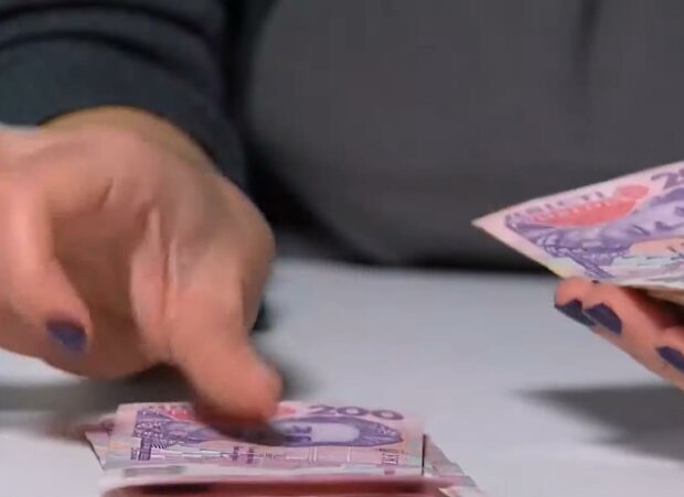 Самые высокие зарплаты в Украине. Фото: скрин youtube
