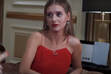 Кристина Асмус. Фото: скриншот YouTube