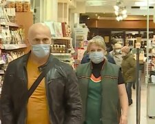 Штрафы за нарушение ношения защитных масок. Фото: скриншот YouTube