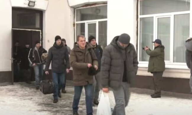 Мобілізація в Україні. Фото: скріншот YouTube-відео