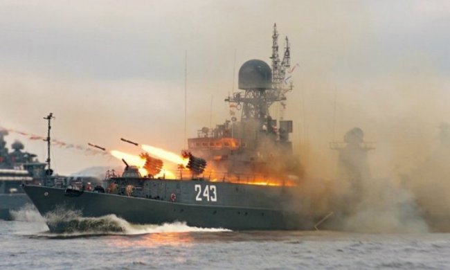 учения в Черном море