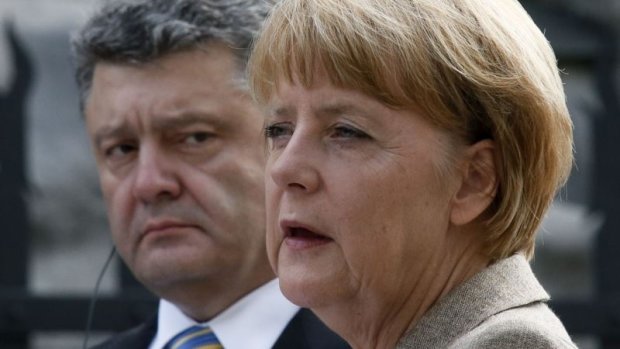 А Порошенко не настоящий: Инстаграм Меркель  «нашел» другого человека