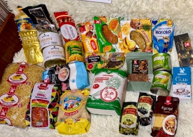 Бесплатные продукты и одежда: 22 апреля украинцы смогут получить помощь от Каритас