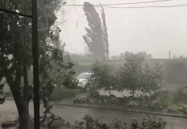 Ураган в Донецке