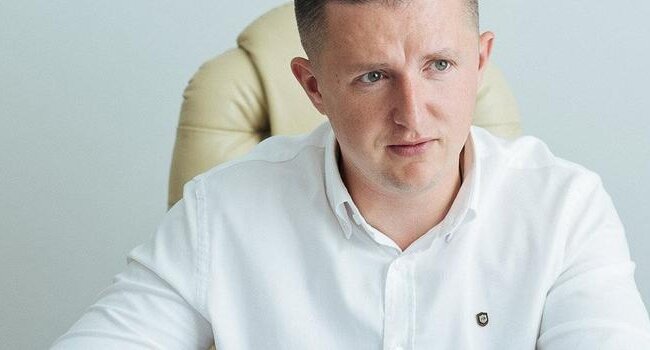 У Луцька новий очільник: новим в.о. міського голови став Андрій Разумовський
