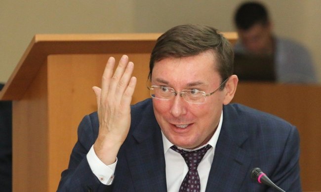 Луценко слил банду чиновников Порошенко: за один день заработали $500 тысяч