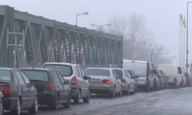 Граница. Фото: скриншот YouTube