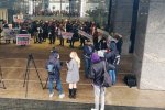 Съезд "Слуги народа" начался с акции протеста