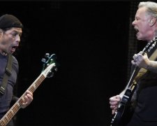 Гитарист "Кино" ответил Metallica за то, что спели их песню "Группа крови". Видео