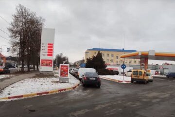 АЗС. Фото: YouTube, скрін