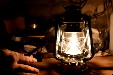 Вимкнення світла. Фото: скріншот YouTube-відео